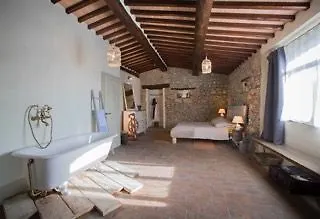 Hotel In Tuscany