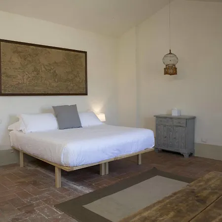 Hotel In Tuscany